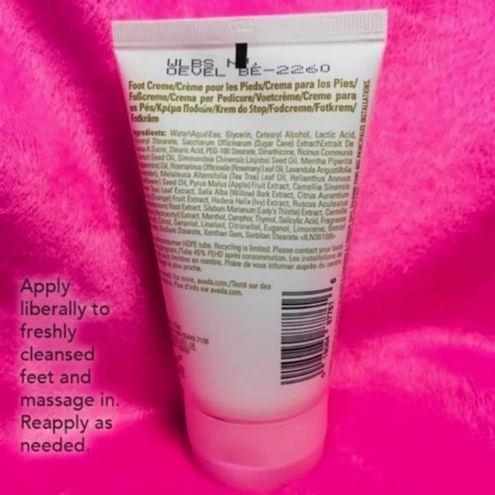 AVEDA Foot Relief™ Moisturizing Creme - Picture 3 of 5